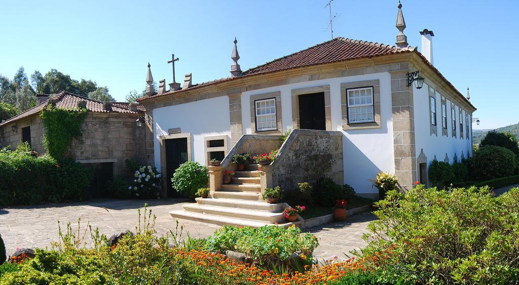 Вилла Casa De Santa Comba Кабесейраш-ди-Башту Экстерьер фото